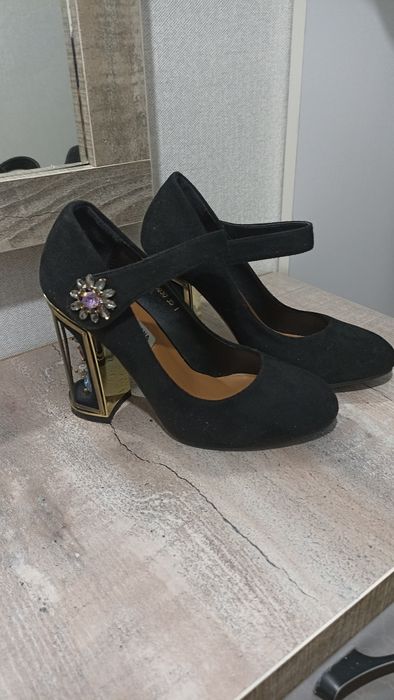 Женские Замшевые туфли