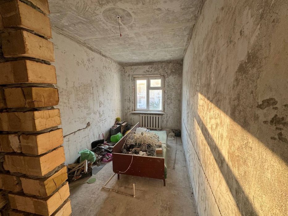 Продажа ! 4 Х комнатная Мирзо Улугбекский район. Паркентский