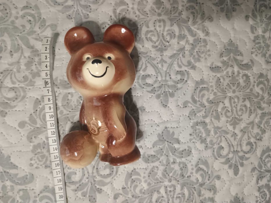 Рядко Мече МИША с Футболна Топка – Олимпиада 80 (СССР) – Перфектно!