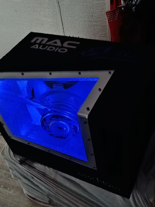 Subwoofer alpine