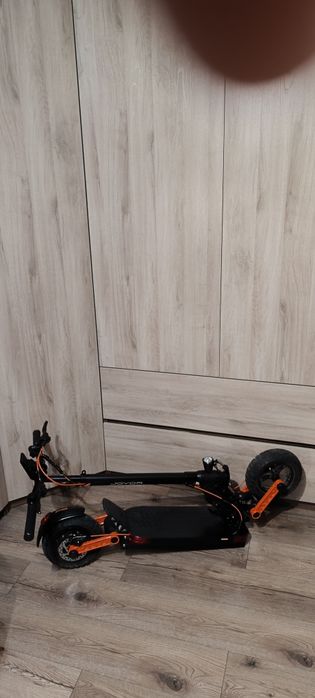 Продаем классный электросамокат