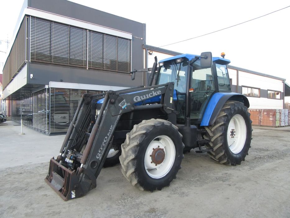 New Holland 8160 cu incarcator frontal