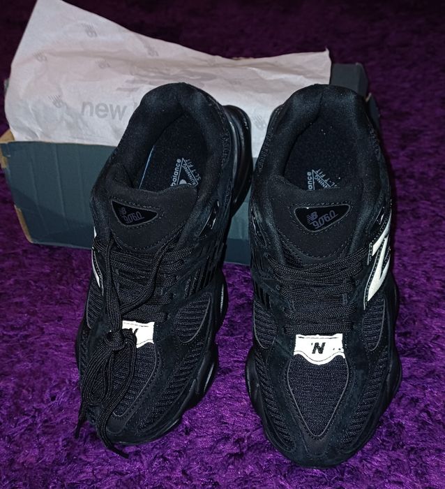Vând Adidași New Balance 9060 !!