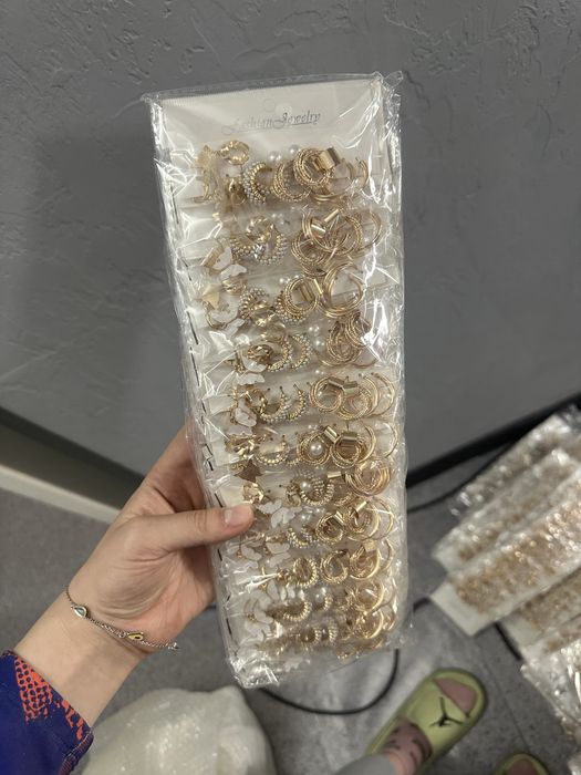 Наборы серёжек (10 пар в упаковке)