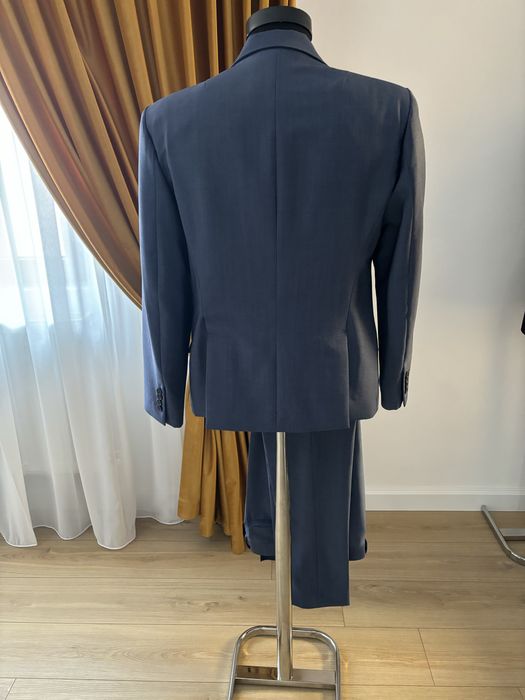 Vand costum barbatesc