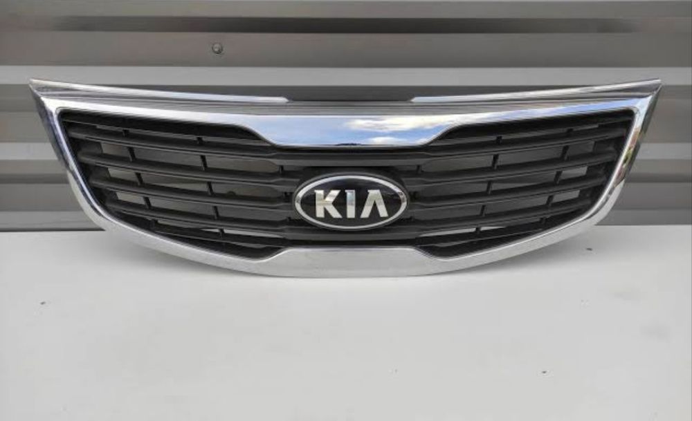 Решотка радиатора Кия спортеж (kia sportage)