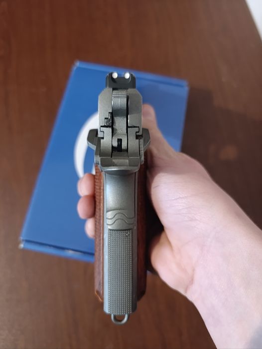 Airsoft пистолет colt 1911 cybergun