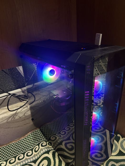 Продам Мощный игровой компьютер