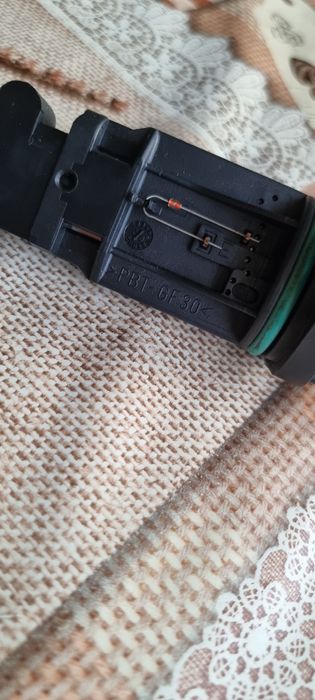 Дебитомер - Ауди а3 8l BOSCH