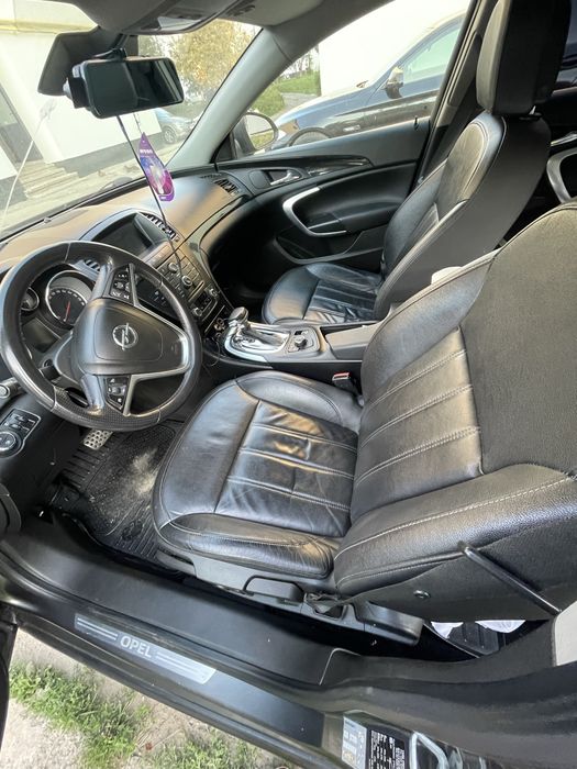 Vand sau schimb Opel insignia 2.0 cdti 160 cp