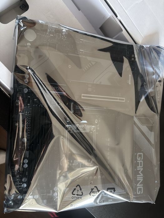Placa de baza Gigabyte B650 Gaming X AX V2, Socket AM5,ATX