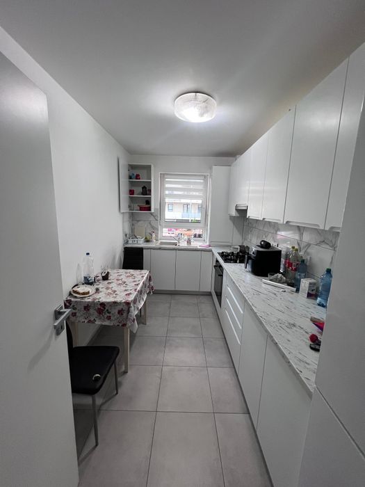 Vând apartament 2 camere + loc parcare subteran Maurer