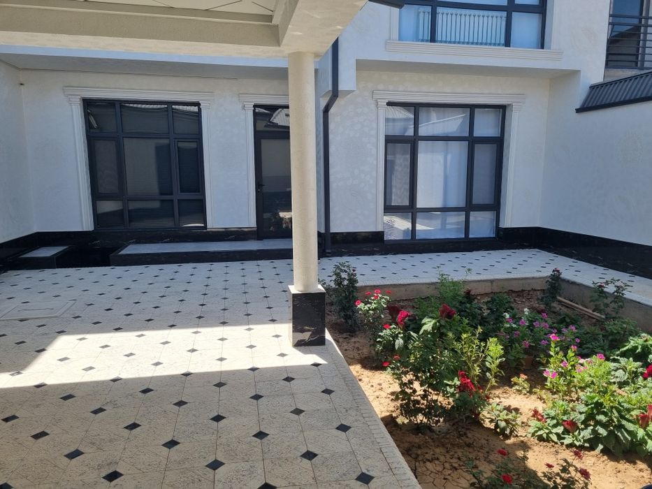 Янги хайтек люкс