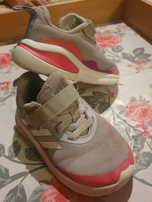 Adidas marime 23