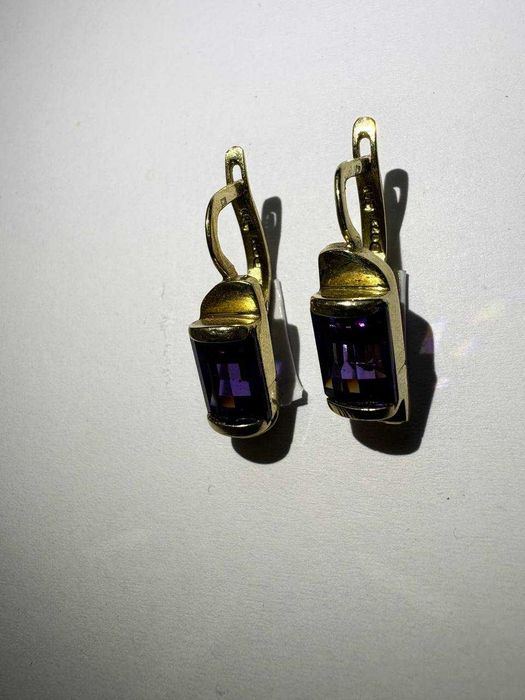 Cercei deosebiti (efn) StarAmanet