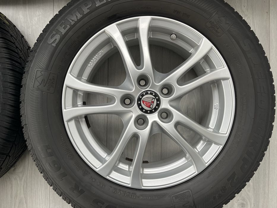 Джанти 16 цола 5х114,3 за японски SUV със зимни гуми 215/65/16