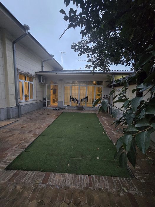 * RAKAT 3 SOTOK 6 Xona + Oshxona Mo'ljal Muqumiy ko'chadan 200 metr