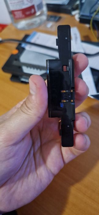 Samsung UE50AU8072U Части + крачета и кабел за захранване