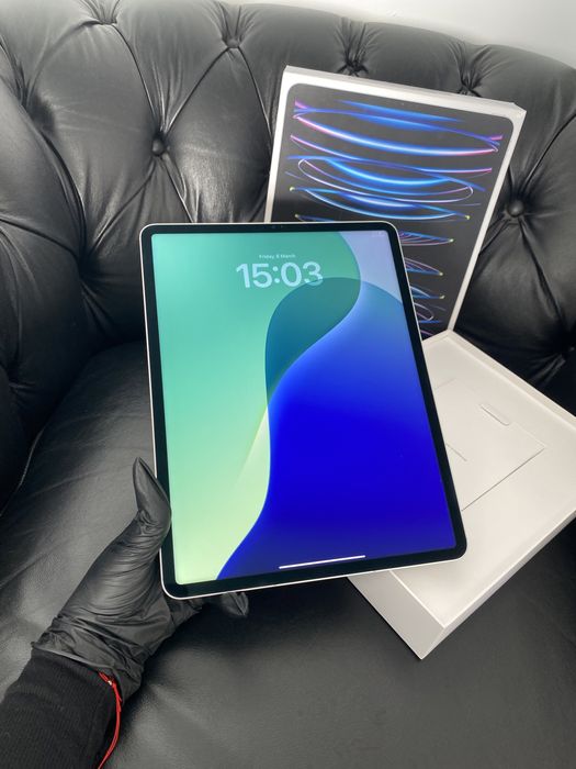 iPad Pro 12.9-Inch / 128 GB / Silver