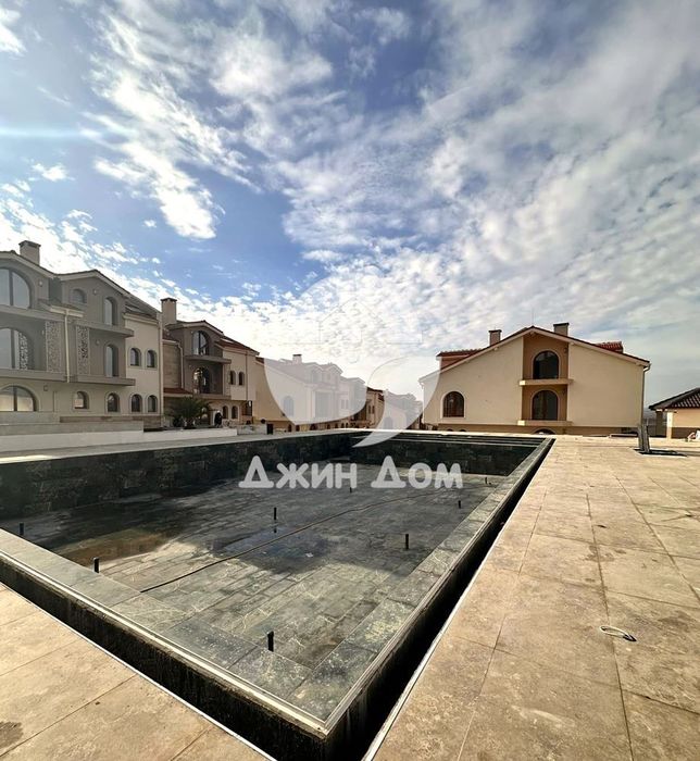 Продава се Мезонет в с. Кошарица, Област Бургас - 153 кв.м за 1063 €/кв.м - Снимка #2