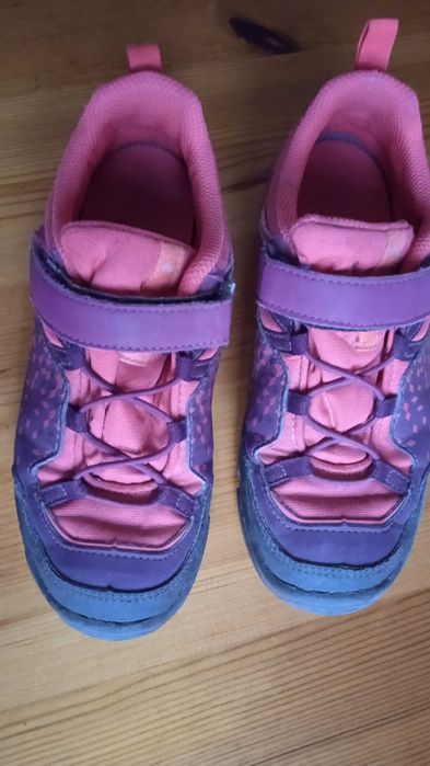 Маратонки Quechua 32 номер