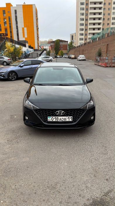 Hyundai accent 2021