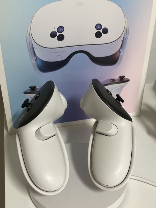 Meta quest 3s 128 gb + stand de incarcare