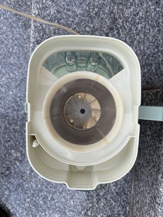 Соковыжималка б/у