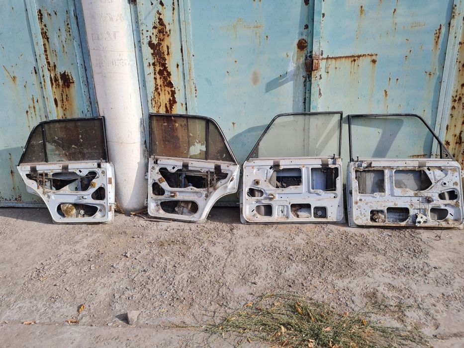 Дверь 2107 комплект