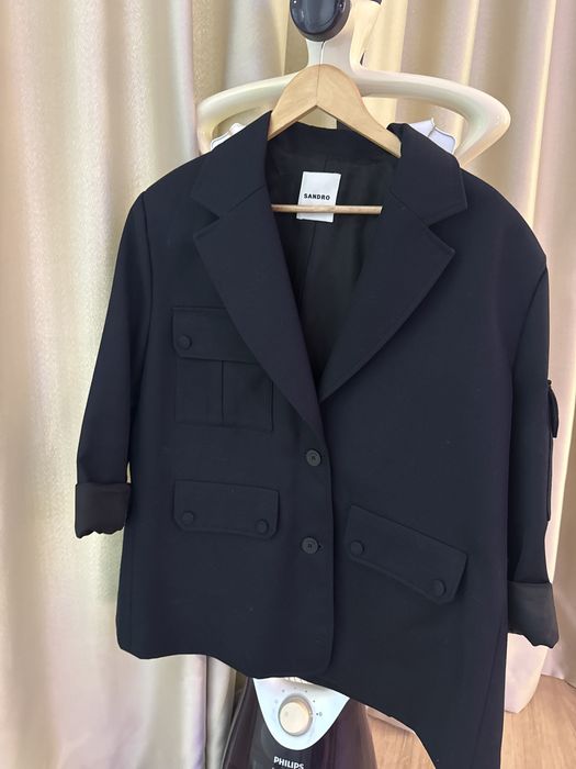 Костюми Hugo boss, Sandro, Michael cors, pangaia, Chanel