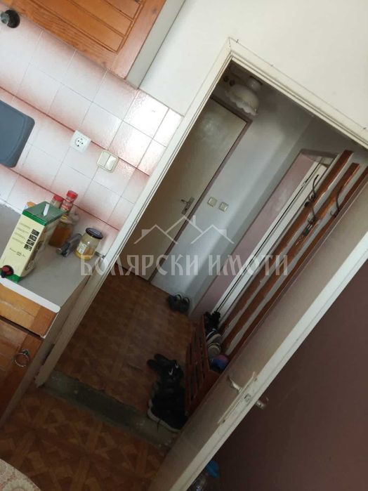 Продава се Двустаен апартамент в Велико Търново, Център - 30 кв.м за 1964 €/кв.м - Снимка #3