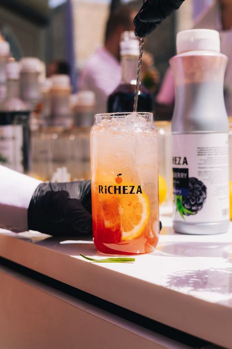 Сиропы Топинги Пюре 
Сиропы, топпинги и фруктовые пюре — всё