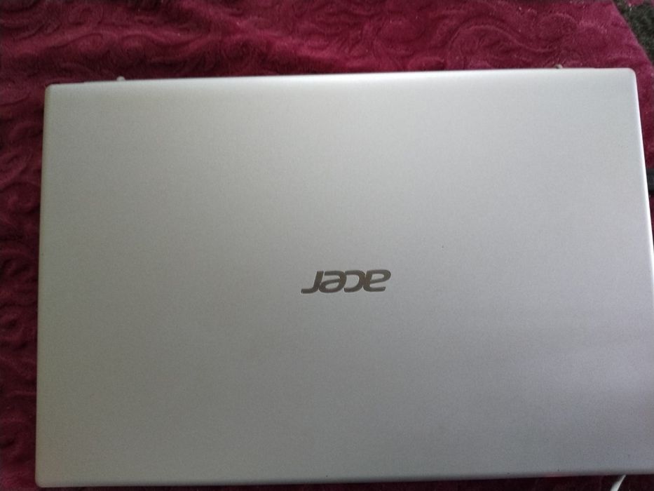 ACER i5  Noutbuk