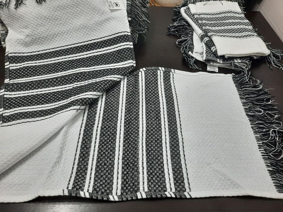 Presuri tesute la razboi, stergare alb/negru bumbac