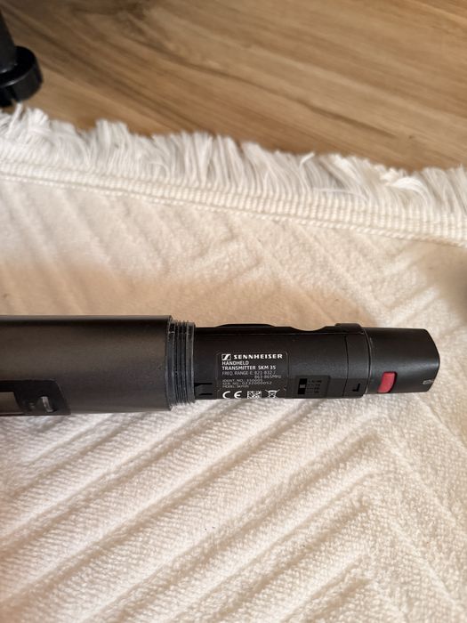 Vând sistem microfon wireless Sennheiser XS Wireless (SKM 35 + Receptor True Diversity)
