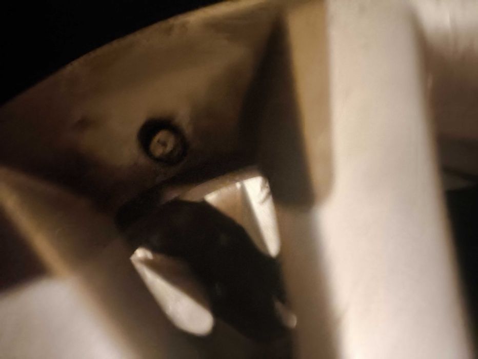 Джанти Тойота 16 инча + гайки + патерица