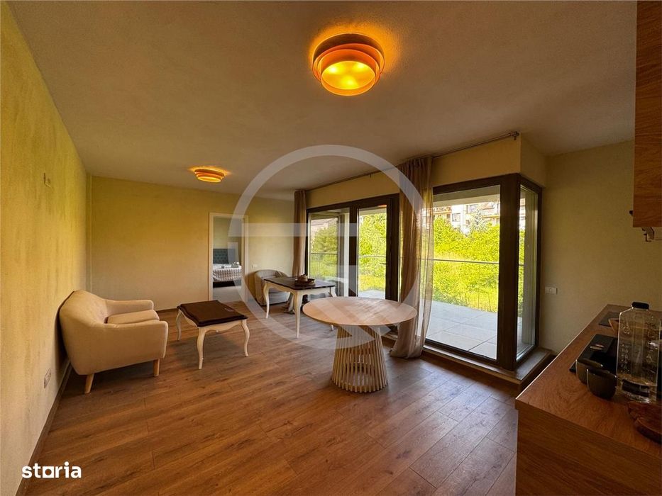 Apartament 3 camere,70 mp + terasa ,situat pe strada Borhanciului! — fotografia 1