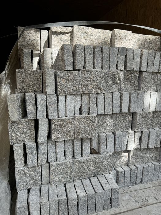 Bruschatka granit nero ko'ksaroy