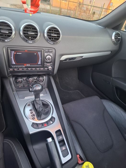 Audi TT / 2008 / automata / 2.0 benzina / 200 CP 
Pachet S-Line ( inte