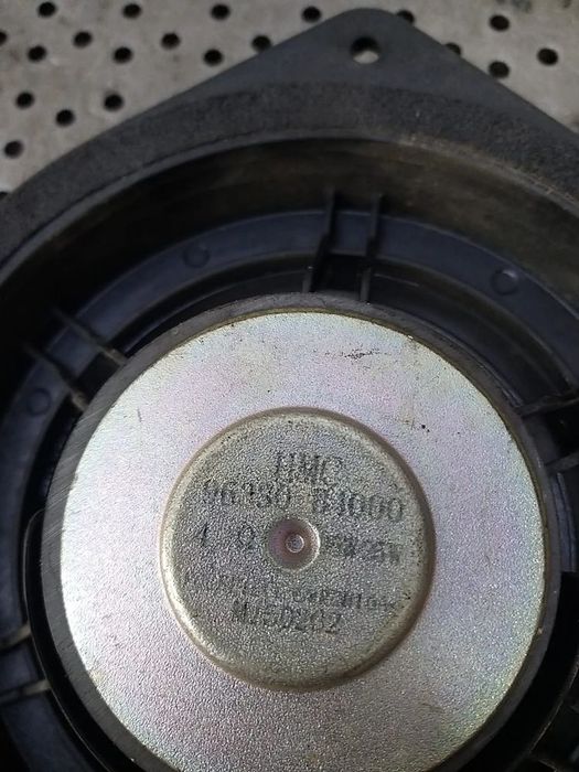 Boxa audio stanga spate hyundai i10 ba ia 96330b1000