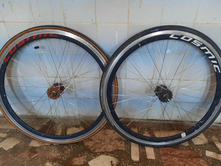 Roti de bicicletă COSMIC, QUANDO