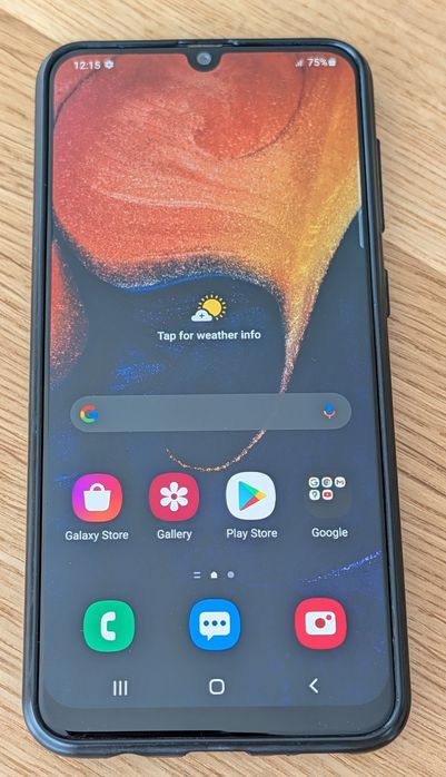 Samsung Galaxy A50 телефон