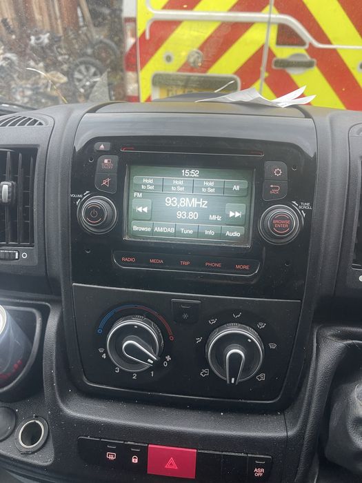 Dezmembrez citroen jumper 2.2 euro5