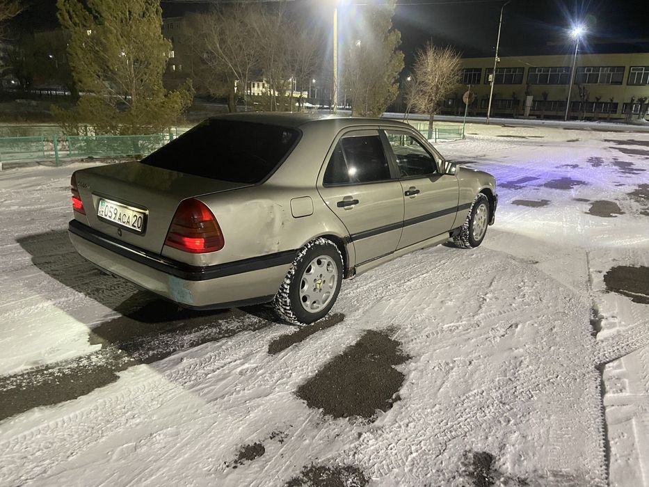 Продаю надежный Мерседес