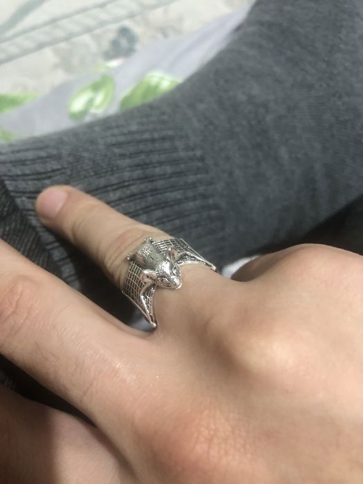 Бэтманнын сакинасы сатылады