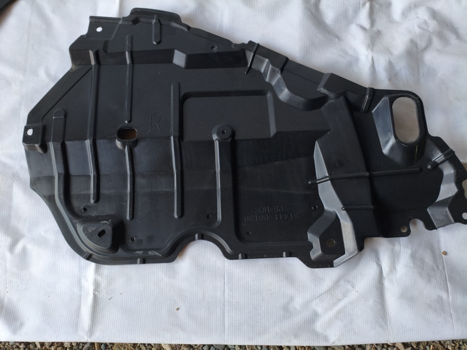 Защита двигателя Камри 40/45