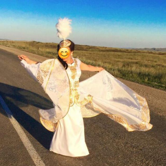 Срочно!!! Продам платье на узату