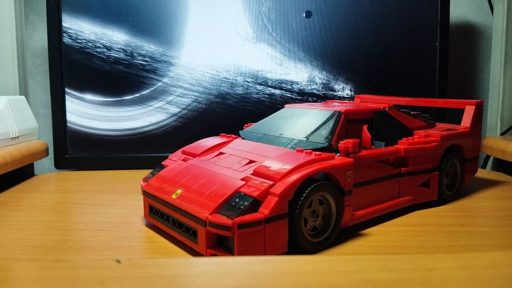 продам Лего Феррари ф40