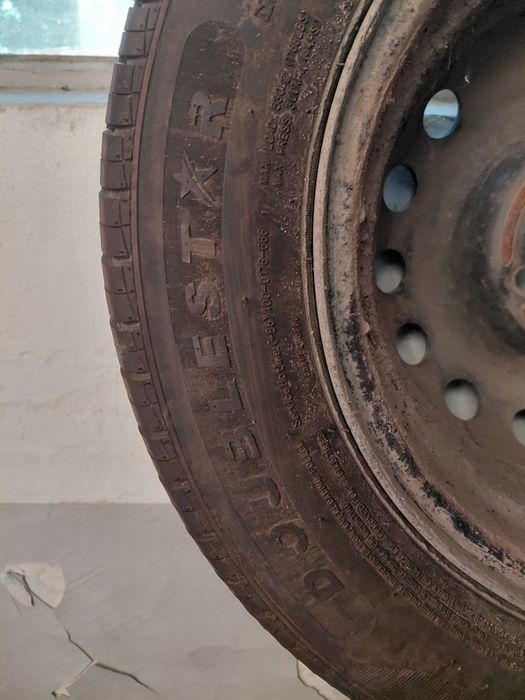 Продам резину на 14размер с дисками
