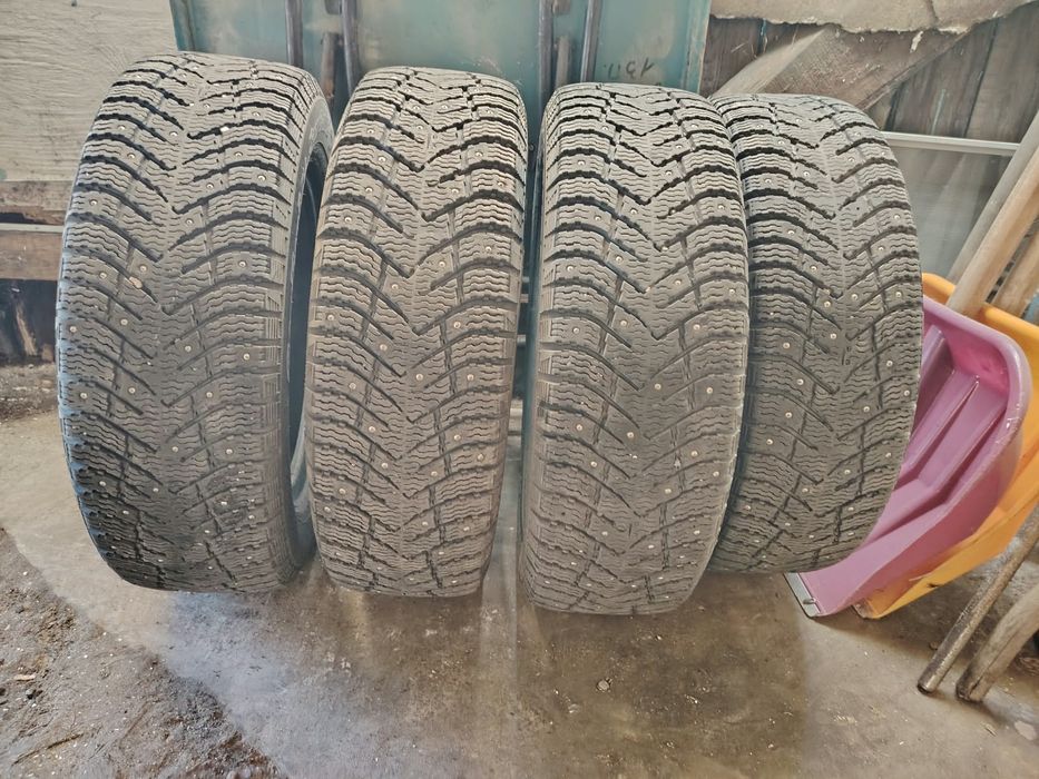 Продам зимние шины Cordiant snow cross 2